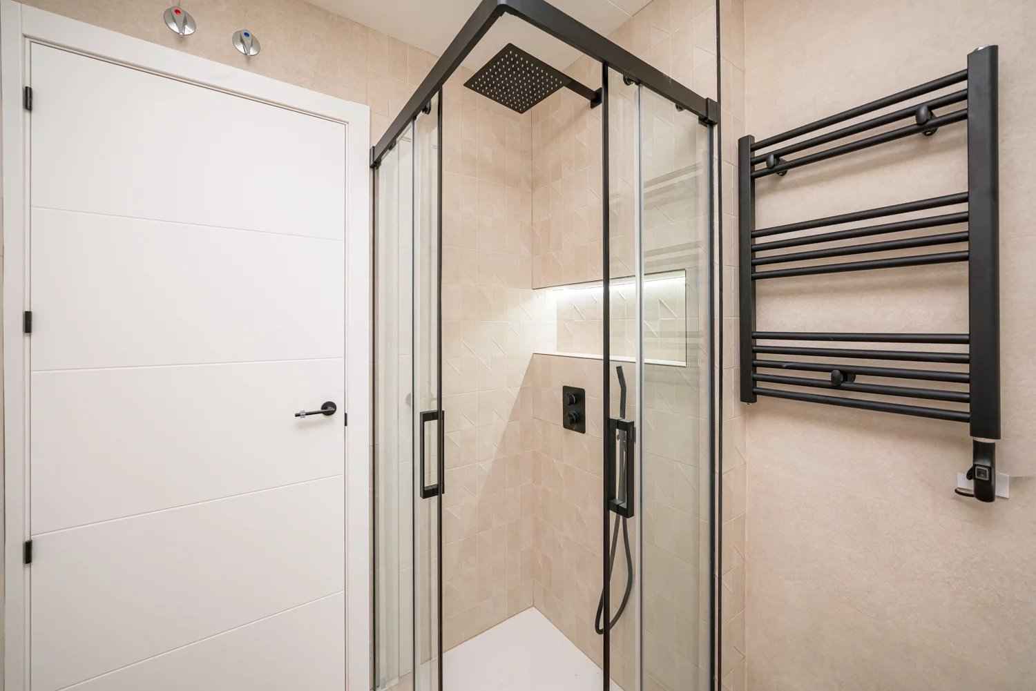 6306fc38063cfe2b90a743833b473ed5 fd003f0654 1500 original - Attribut alt par défaut.