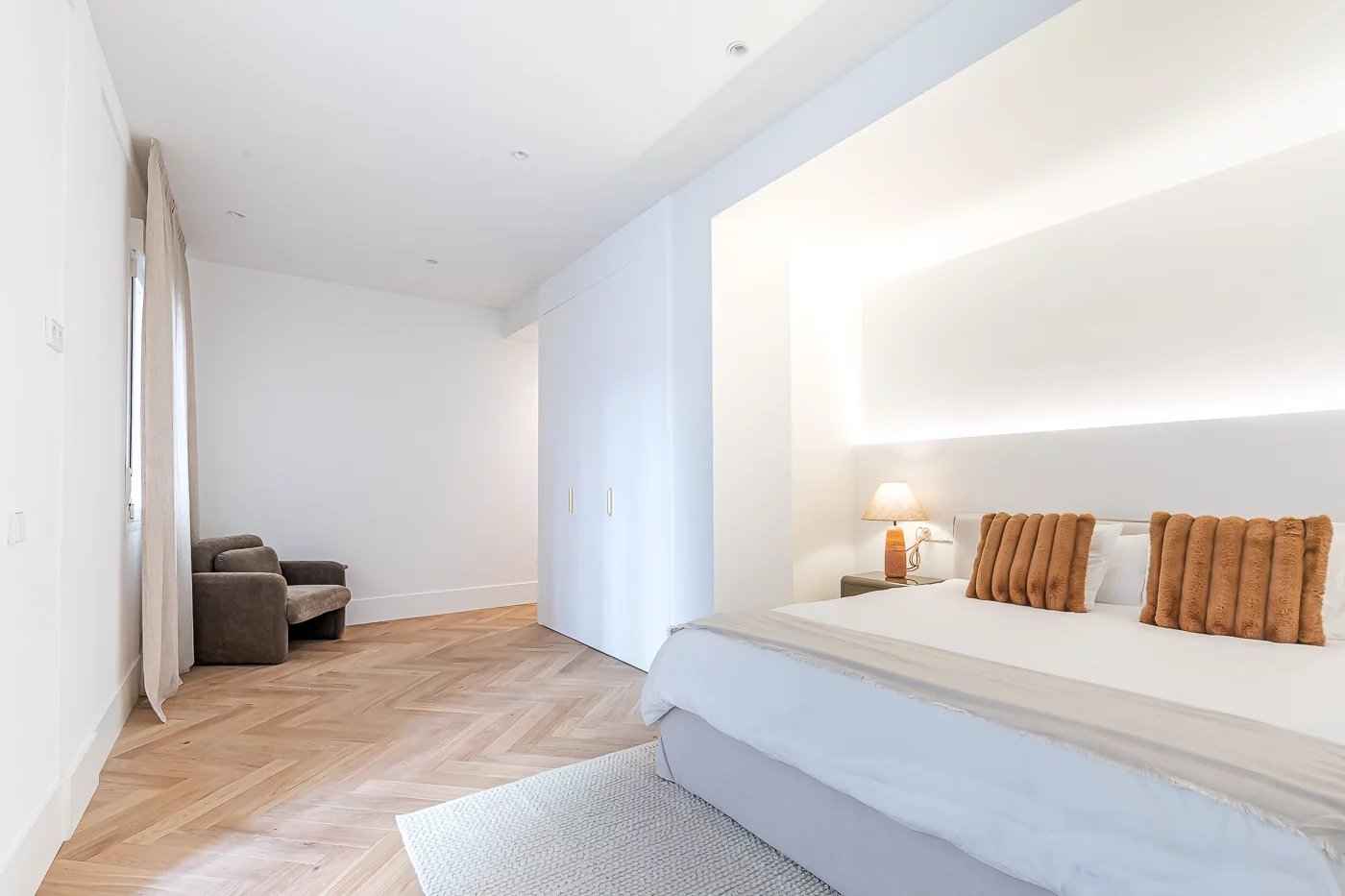 0d0560339e04ba8d93a33708e58cd6ec 9135ced43b 1400 original - Attribut alt par défaut.