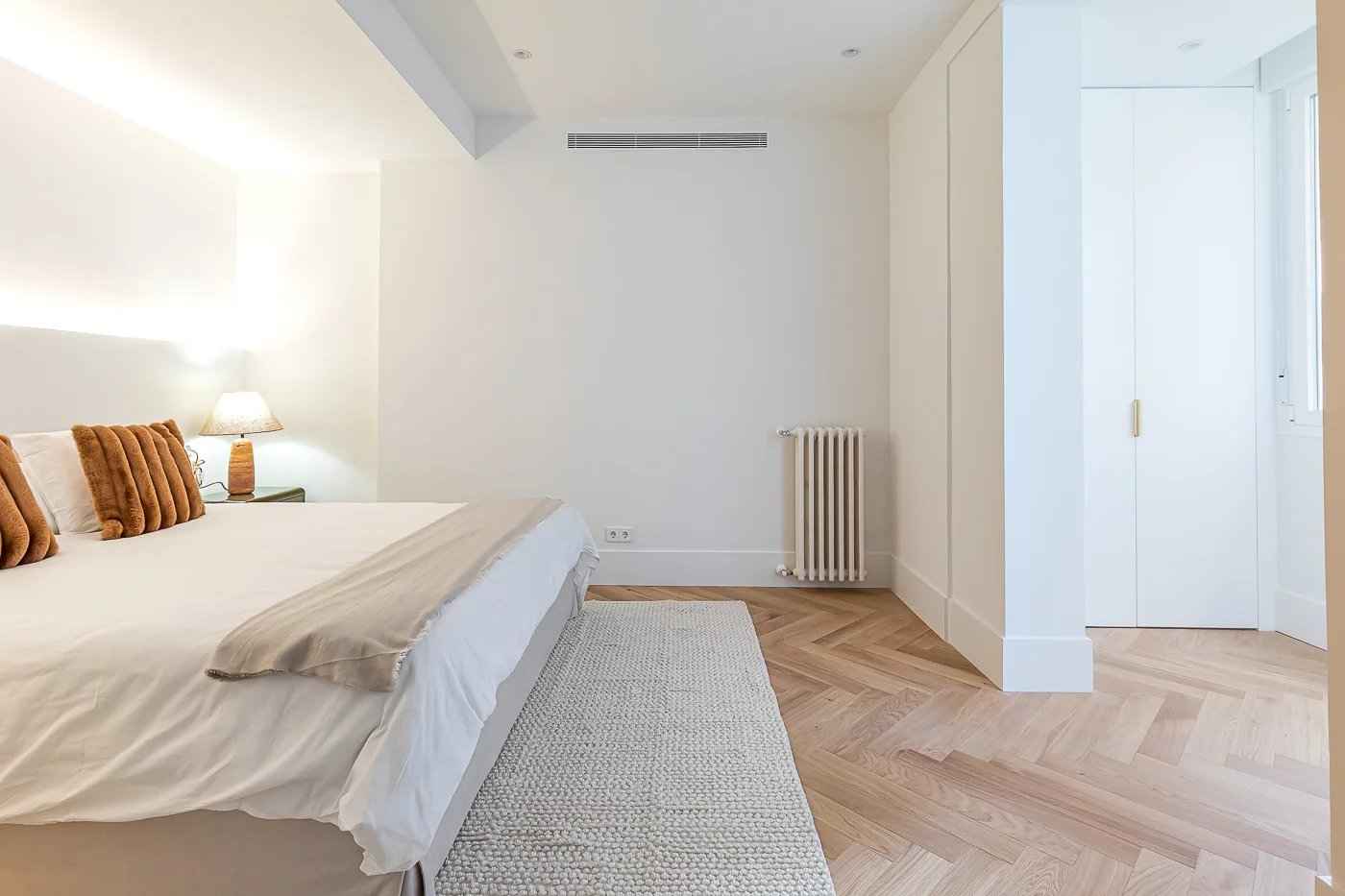 Ef492a2c89f3b8083a8ce216242804bd 4687ea032d 1400 original - Attribut alt par défaut.