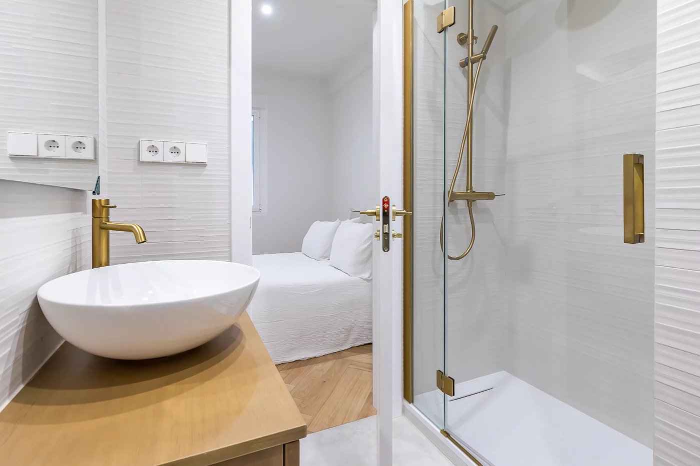 81628e5e61d43a55b68538010fd1f202 0b87107966 1400 original - Attribut alt par défaut.