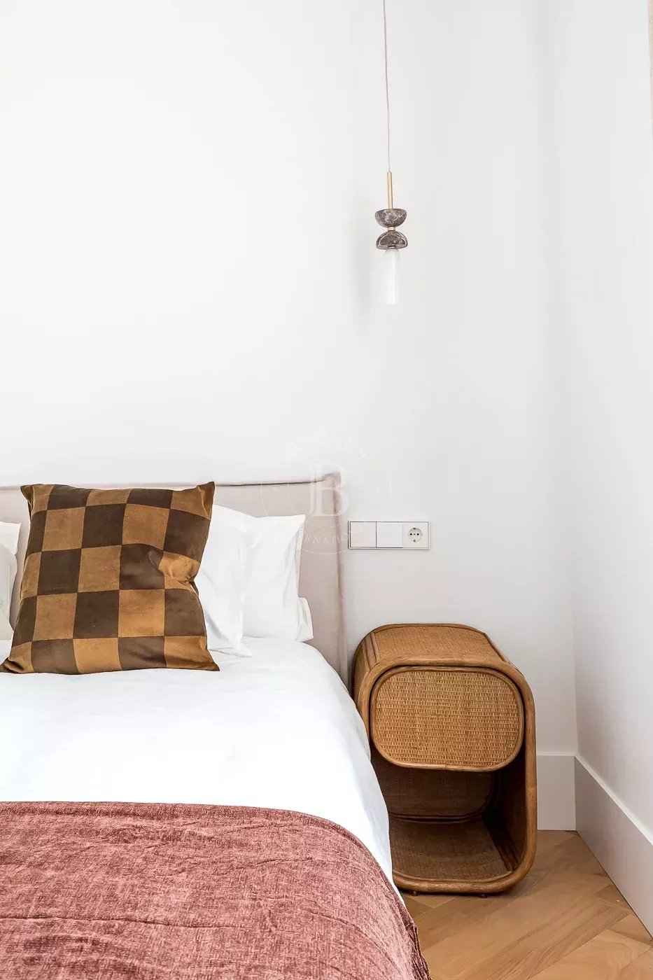 Ff90fa492f238420060fd2bd92319f0b 2af48f2a34 1400 original - Attribut alt par défaut.