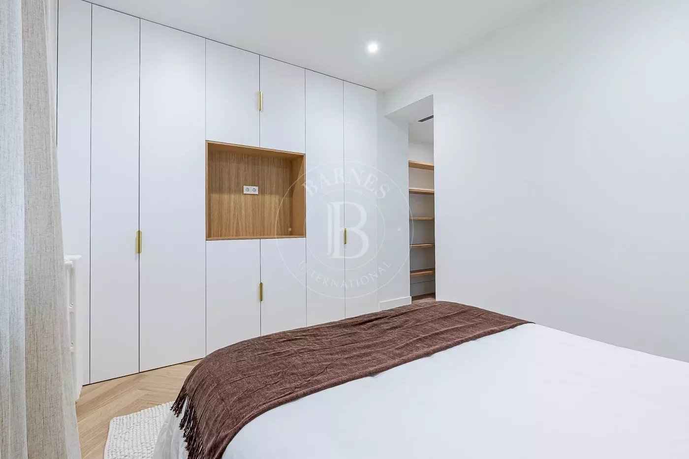 Ca963eb219eeaeb6f646e1802fb953da 70f67d1219 1400 original - Attribut alt par défaut.