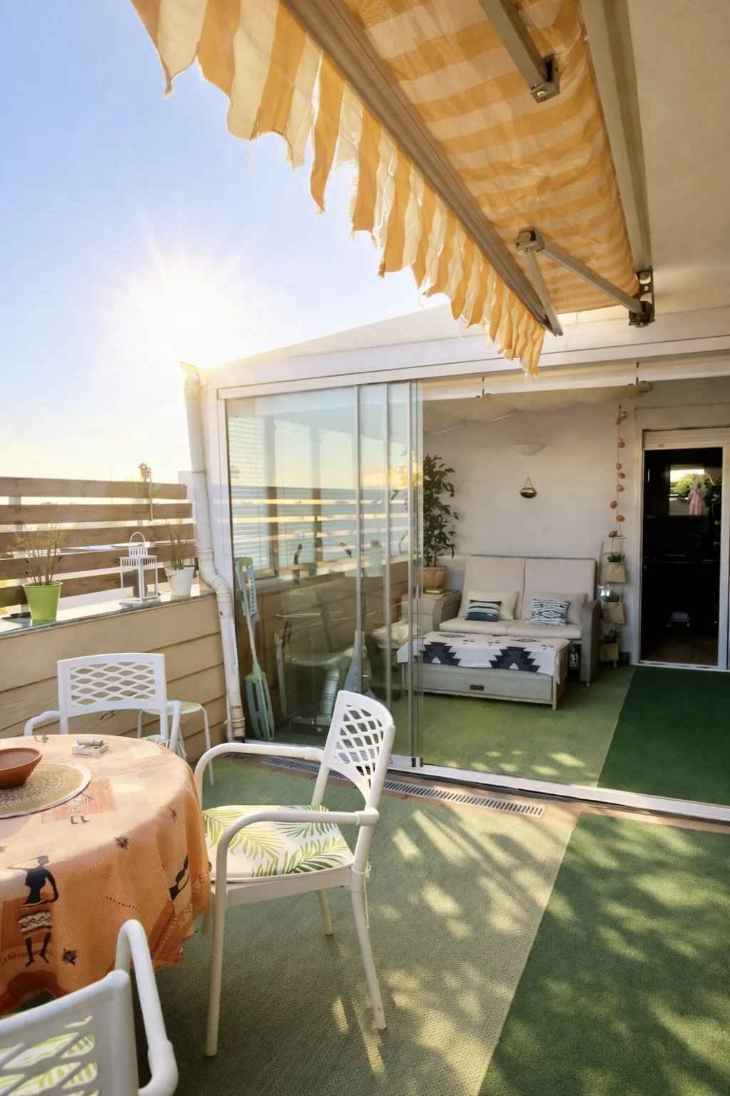 A6ed40f630e4f8cb72a7a79075c7884c 02991d0e67 1536 original - Attribut alt par défaut.