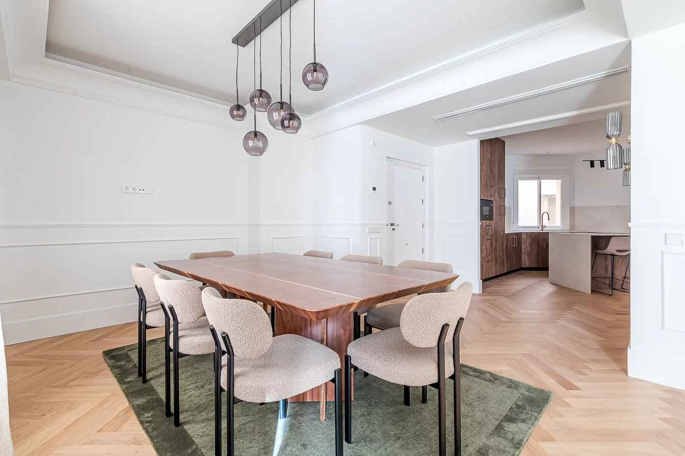 8ded4ec00805030ee90b35b8a62eac55 98bb036d80 1400 original - Attribut alt par défaut.