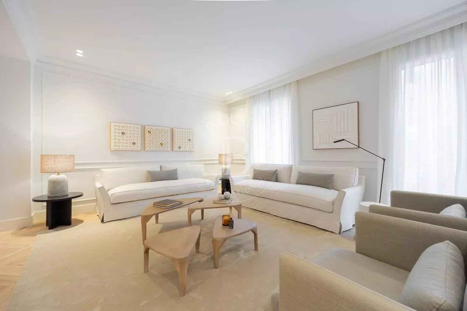 5c8ef953de8a6340ea713a7cf838f6f2 31ee07248f 1600 original - Translation missing: en.helpers.application.image_tag.default_alt