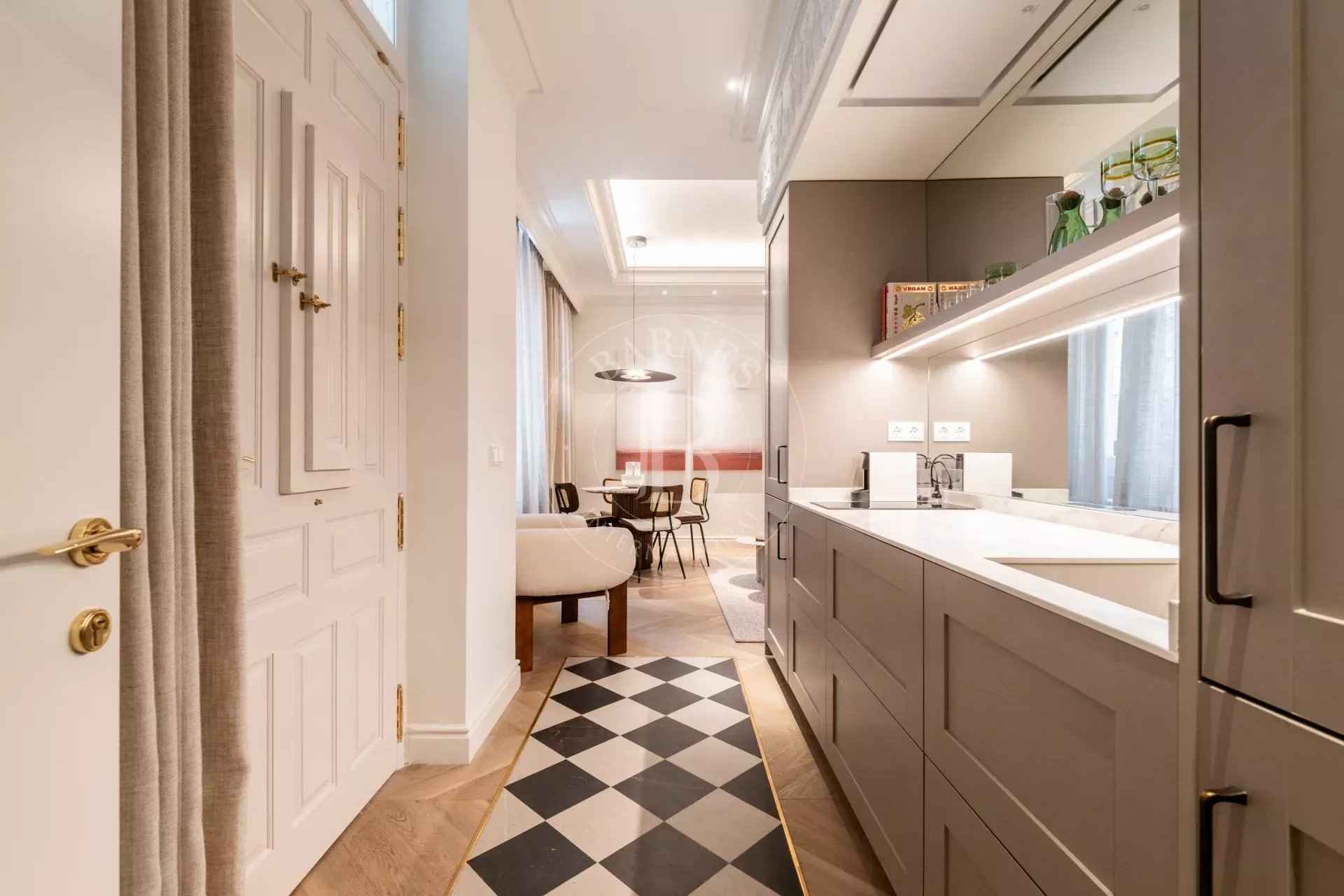 129a9bf5e5bb455fc0b3a3328c439fe8 7bae7d4f8f 1920 original - Attribut alt par défaut.