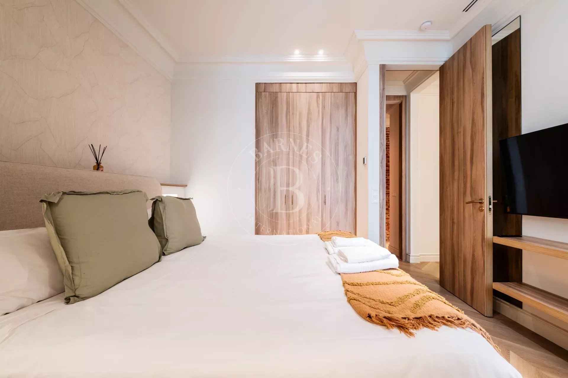 4e351bd2940254af9fc46555e16f6215 acce41d8e4 1920 original - Attribut alt par défaut.