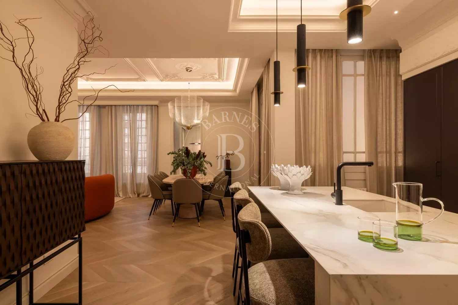 E9b446ea400a402cd57f16b5529ccef4 01ed10007b 1500 original - Translation missing: en.helpers.application.image_tag.default_alt