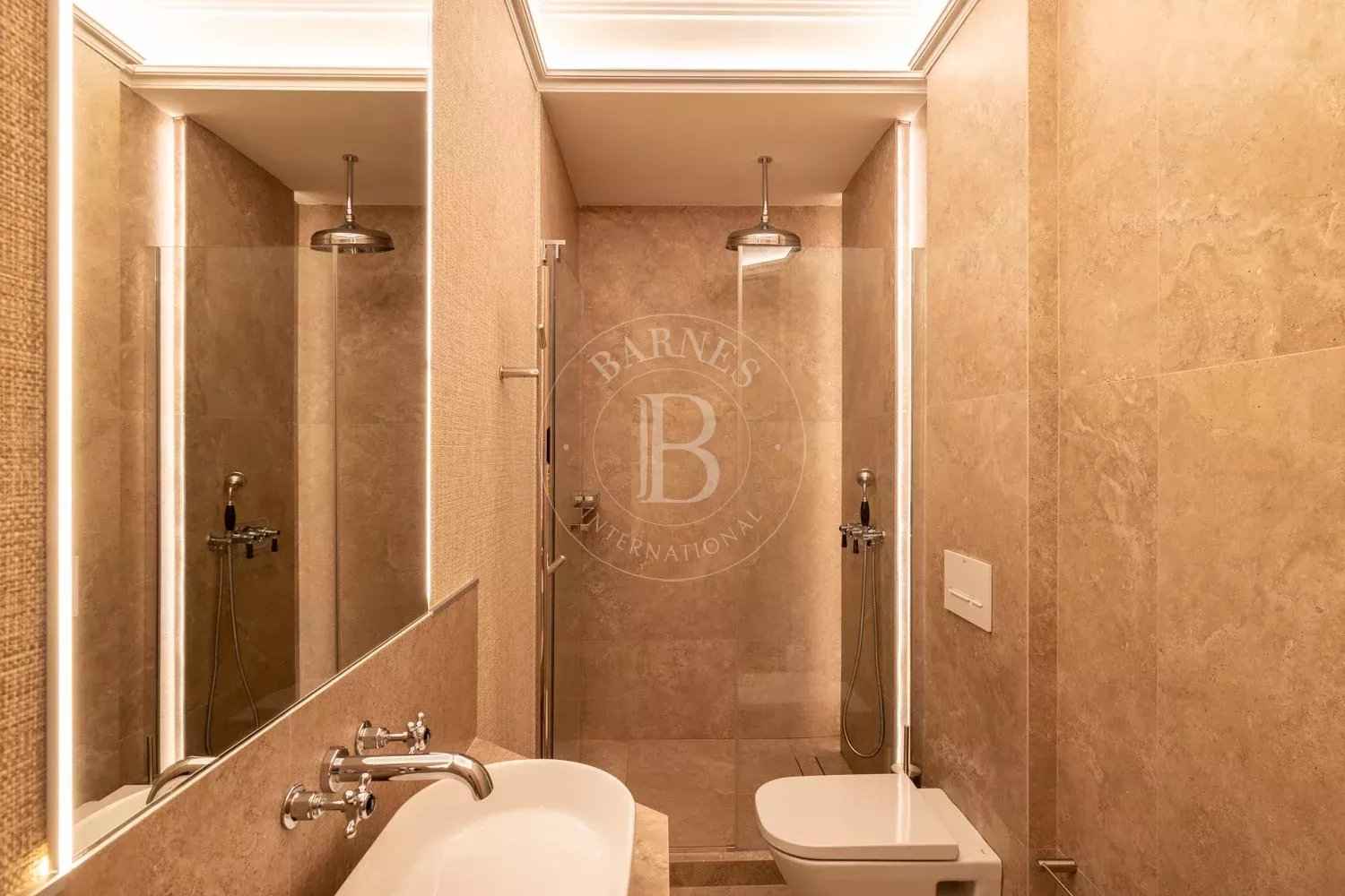 A19945f18d2058836fb15df16519d0a2 fa85563ae4 1500 original - Translation missing: en.helpers.application.image_tag.default_alt