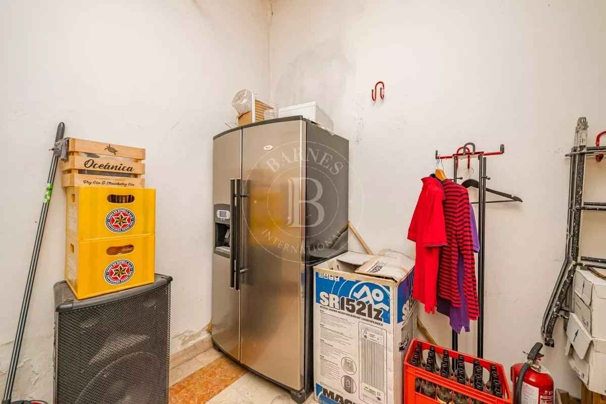 1d58af4dea80ab618db642713eb9f882 90d123df50 1200 original - Attribut alt par défaut.