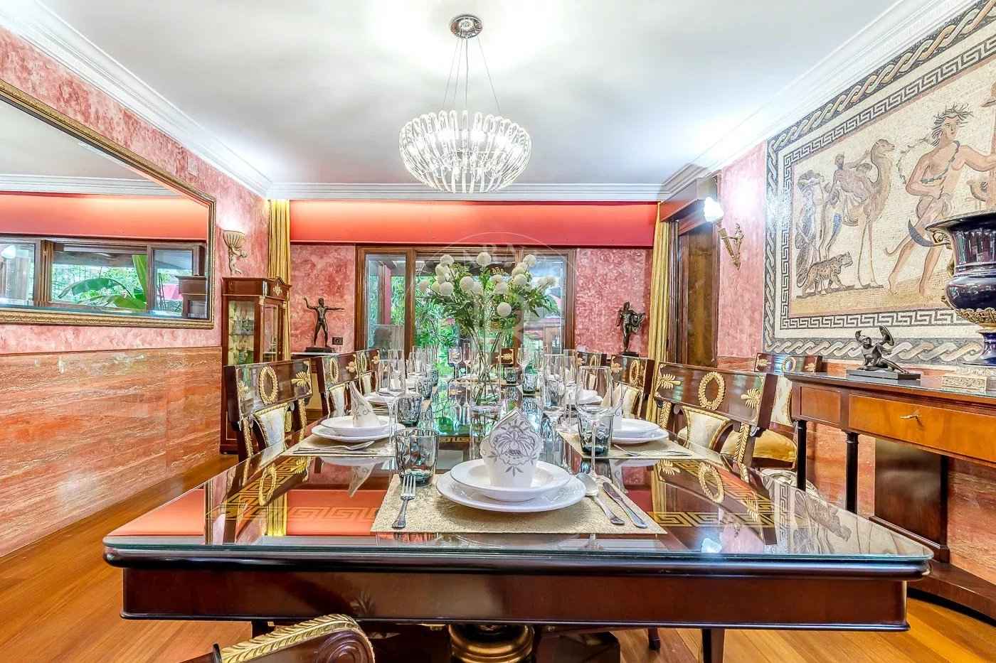 25466f0213687b622141ce1c95924a0b af39bc2c94 1400 original - Attribut alt par défaut.