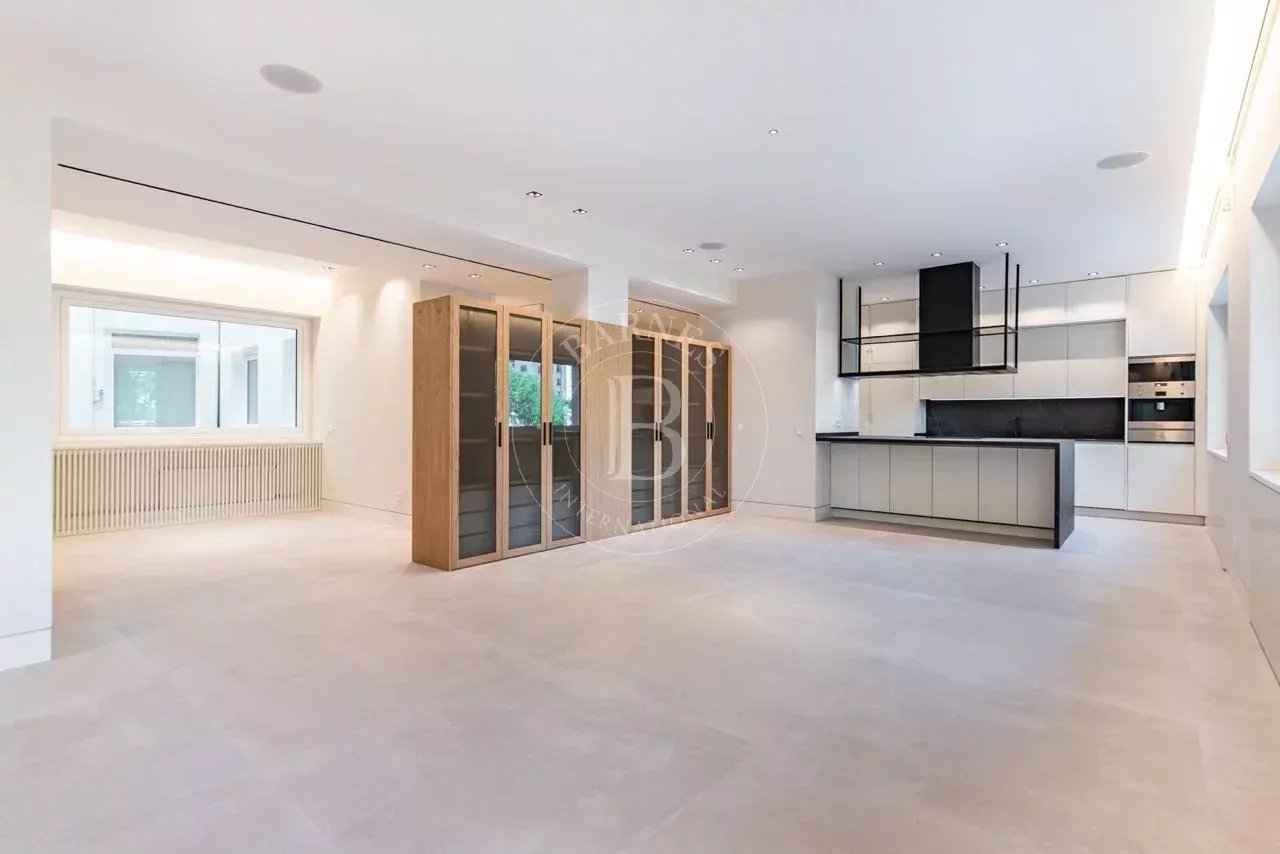 70f9e5f9ff976219057669d85df05f54 cbb2a7d9fb 1280 original - Attribut alt par défaut.