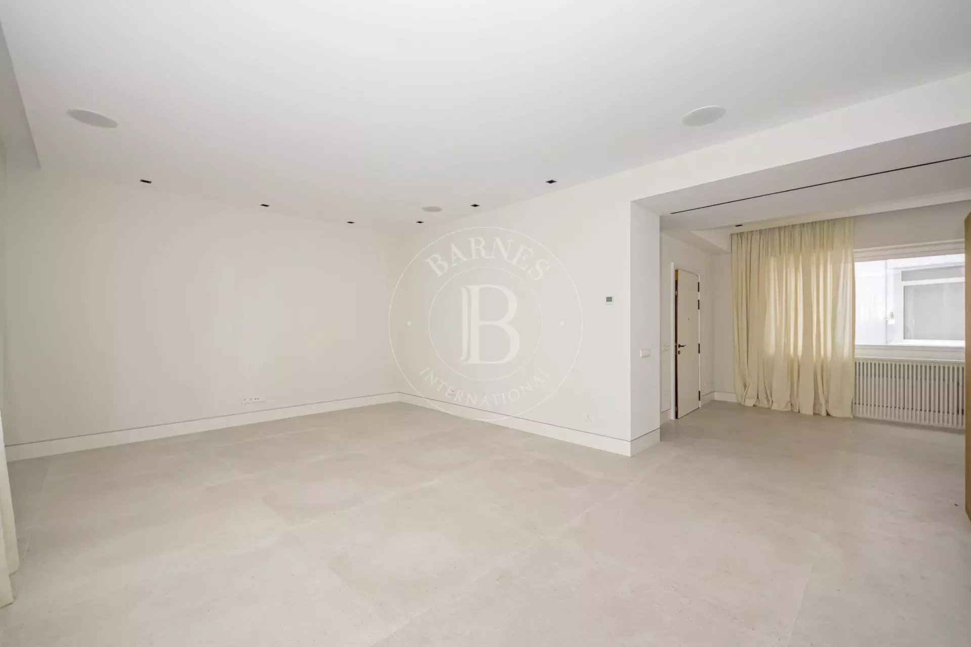 F90ca76753aff253f3bdd0a912028490 4902516d5a 1920 original - Attribut alt par défaut.