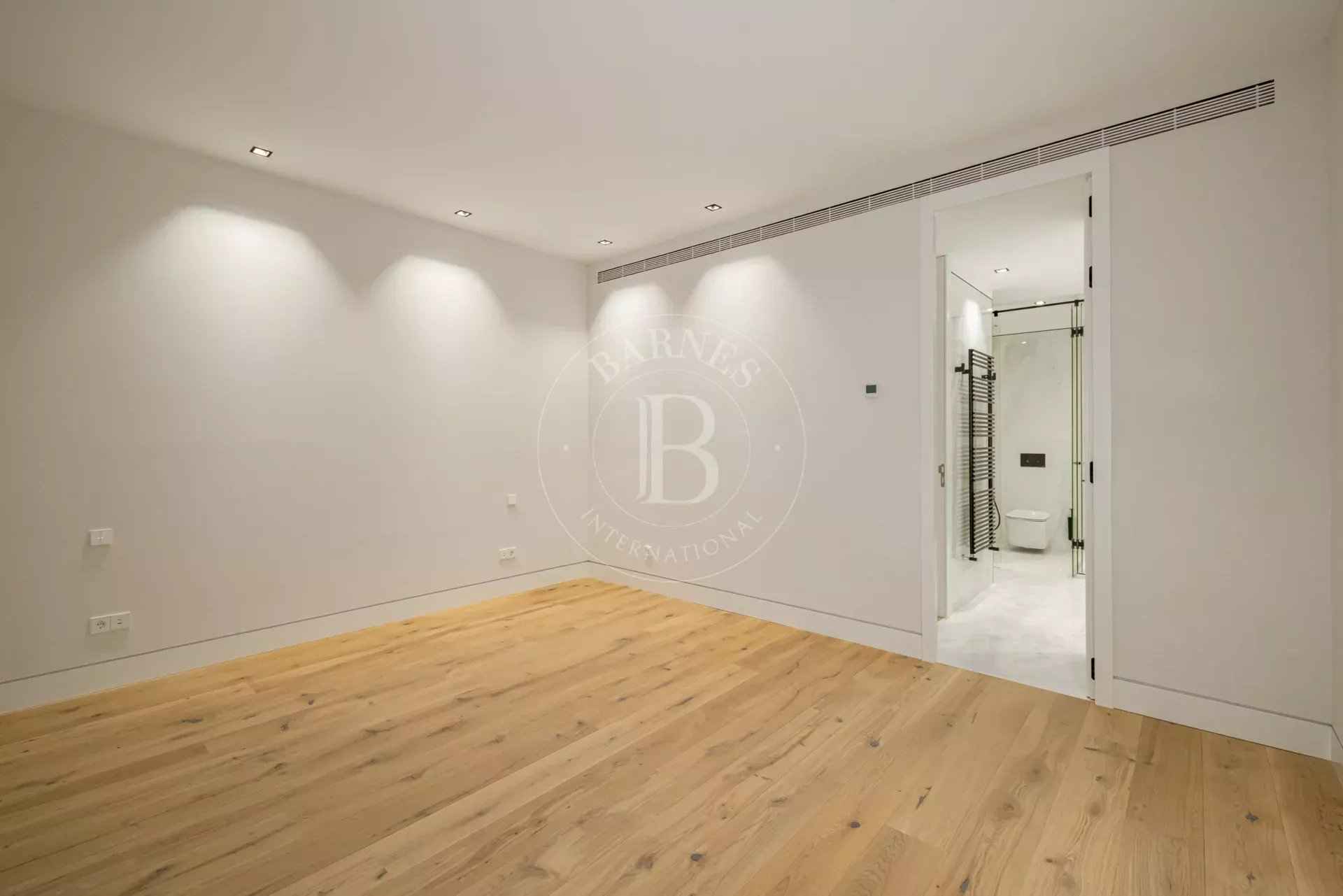 2dfe17682a2f359930649e49bcce5ed4 a08695ac88 1920 original - Attribut alt par défaut.