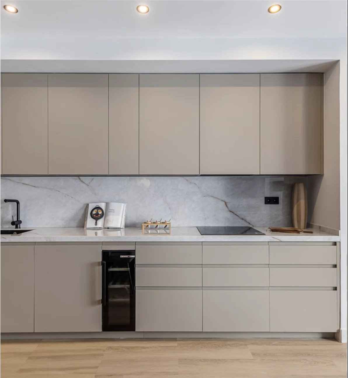 1cdf31a2b57262a22704c4cc683e8d28 a6abc24442 1292 original - Attribut alt par défaut.