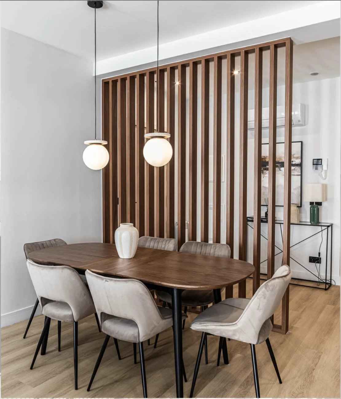 A60f607b5f1ec3dc16450d8143f3164c bce48736a8 1298 original - Attribut alt par défaut.