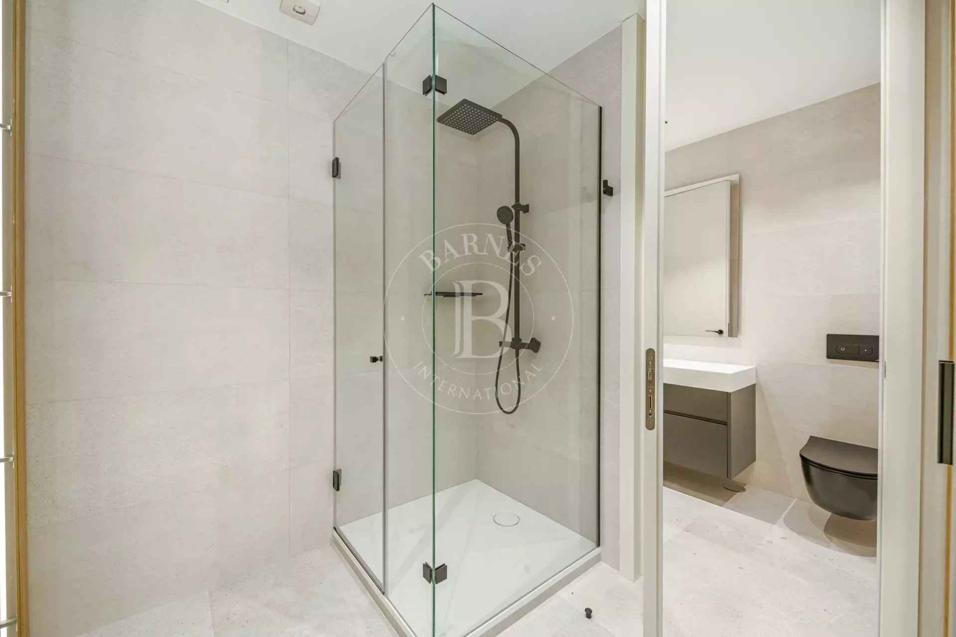 178a109a3cd2a5a53f98db5fab82b22d efb22f8000 1920 original - Attribut alt par défaut.