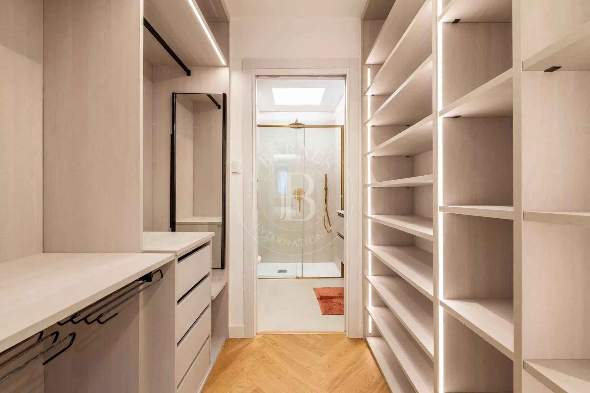 2f78cdc947438be7e3ff1b66c7c7b0bc e47ed8ba69 1920 original - Attribut alt par défaut.