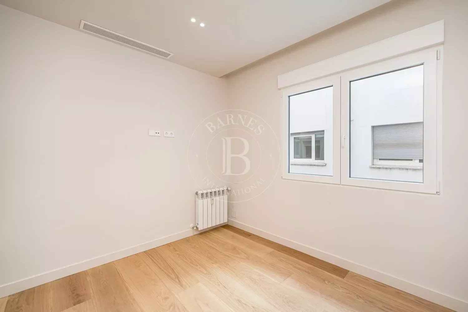 5f3a265026fe029902d7508cbd3b3b49 b53d0b0b7f 1500 original - Attribut alt par défaut.