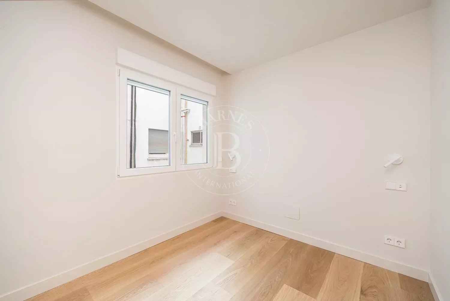 Ac1e5b4f7e1018e24e51857d3619f66f fb0214b773 1500 original - Attribut alt par défaut.