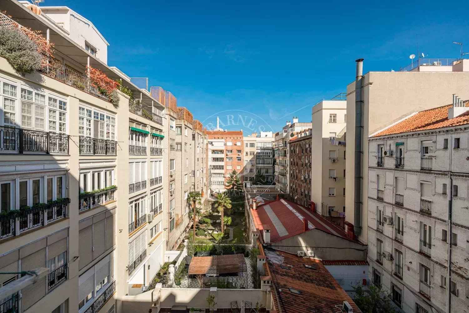 9d46f0a60ae3dc9197cd979a9c480f86 dffad62f07 1500 original - Attribut alt par défaut.