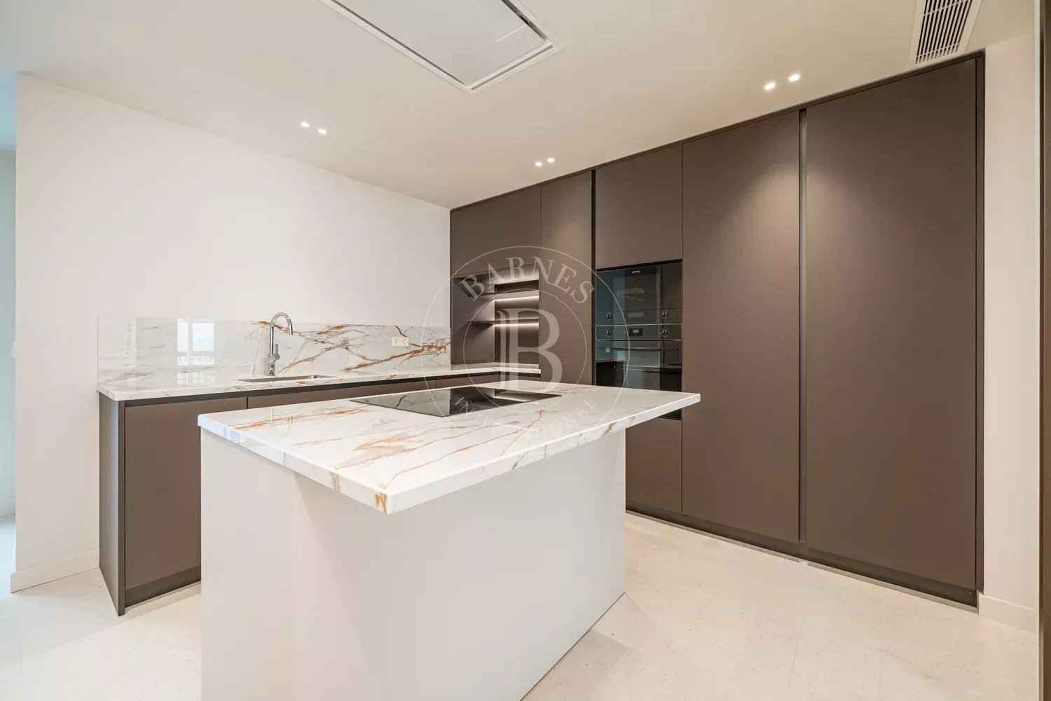 84149a628bb3f0fcb6ccb2085e9aa858 764688c53b 1500 original - Attribut alt par défaut.