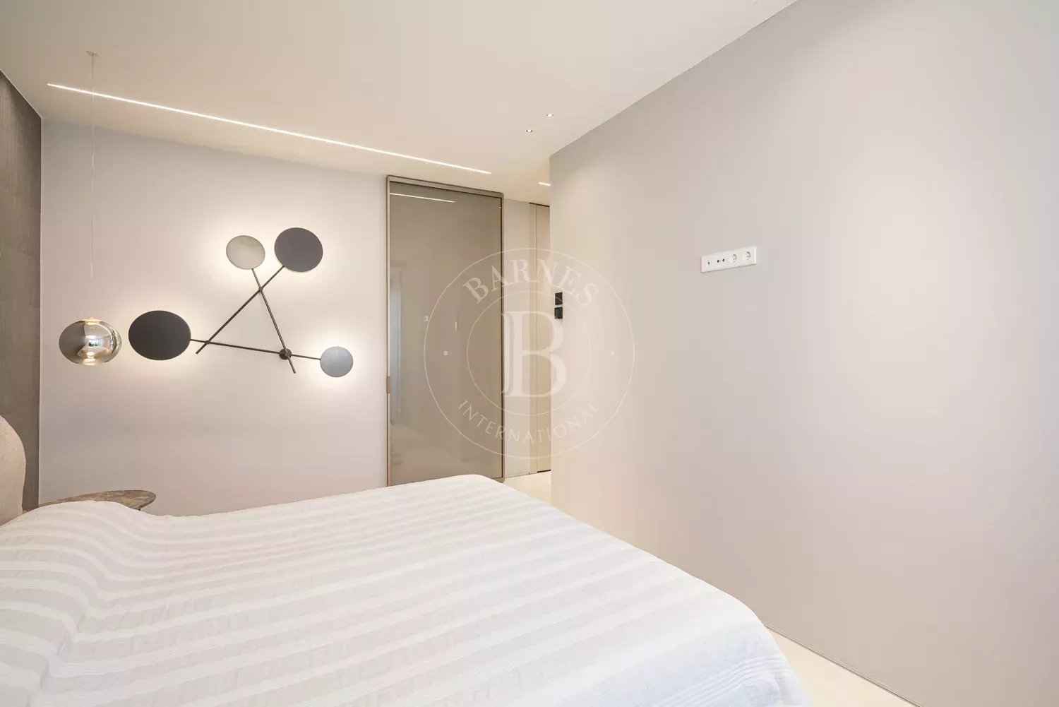 0e80e762f026910679586db49e03b2b6 f3f9b9d778 1500 original - Attribut alt par défaut.