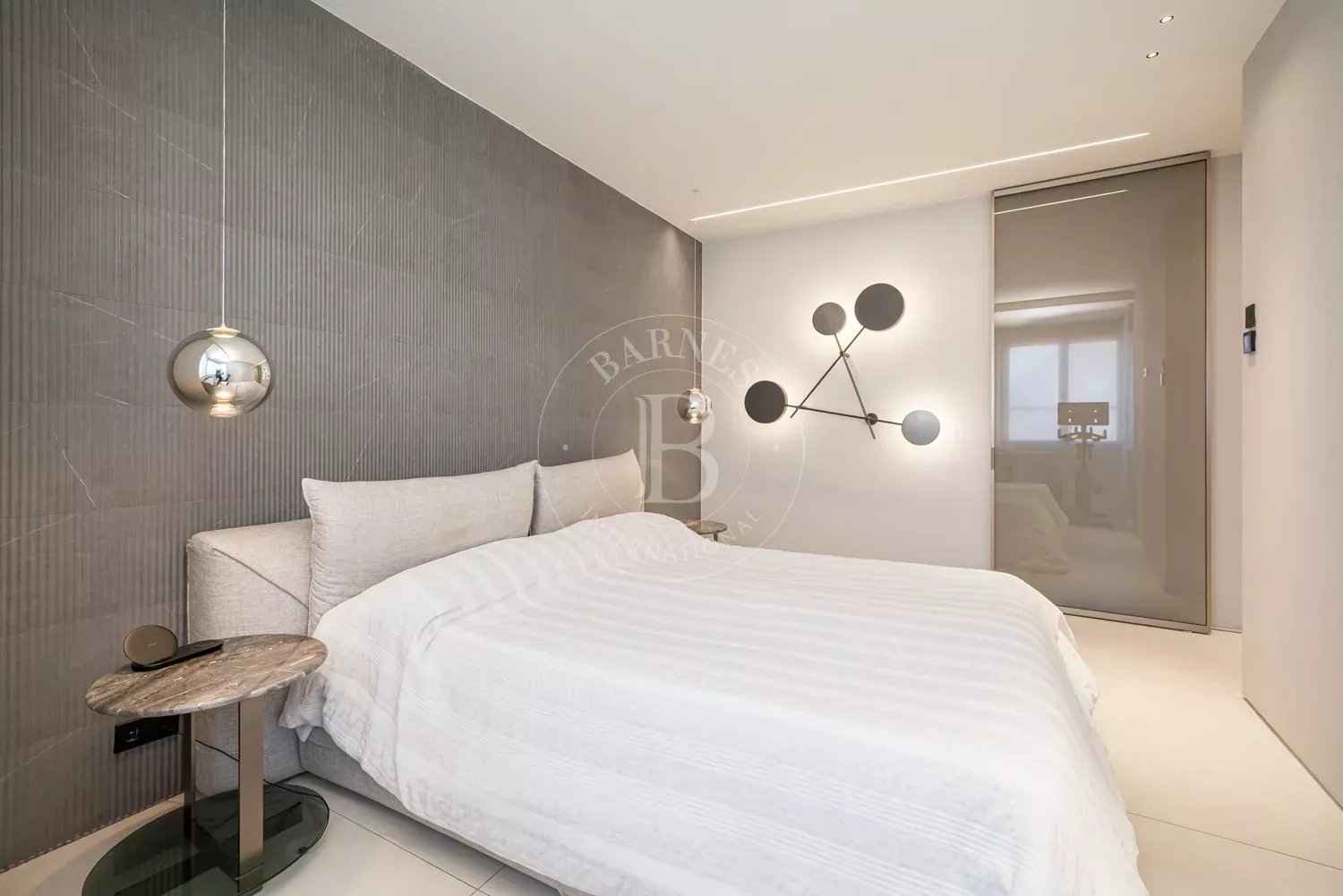 B074b710fc7785fee0eeae36c51c771e f4c170bfd4 1500 original - Attribut alt par défaut.