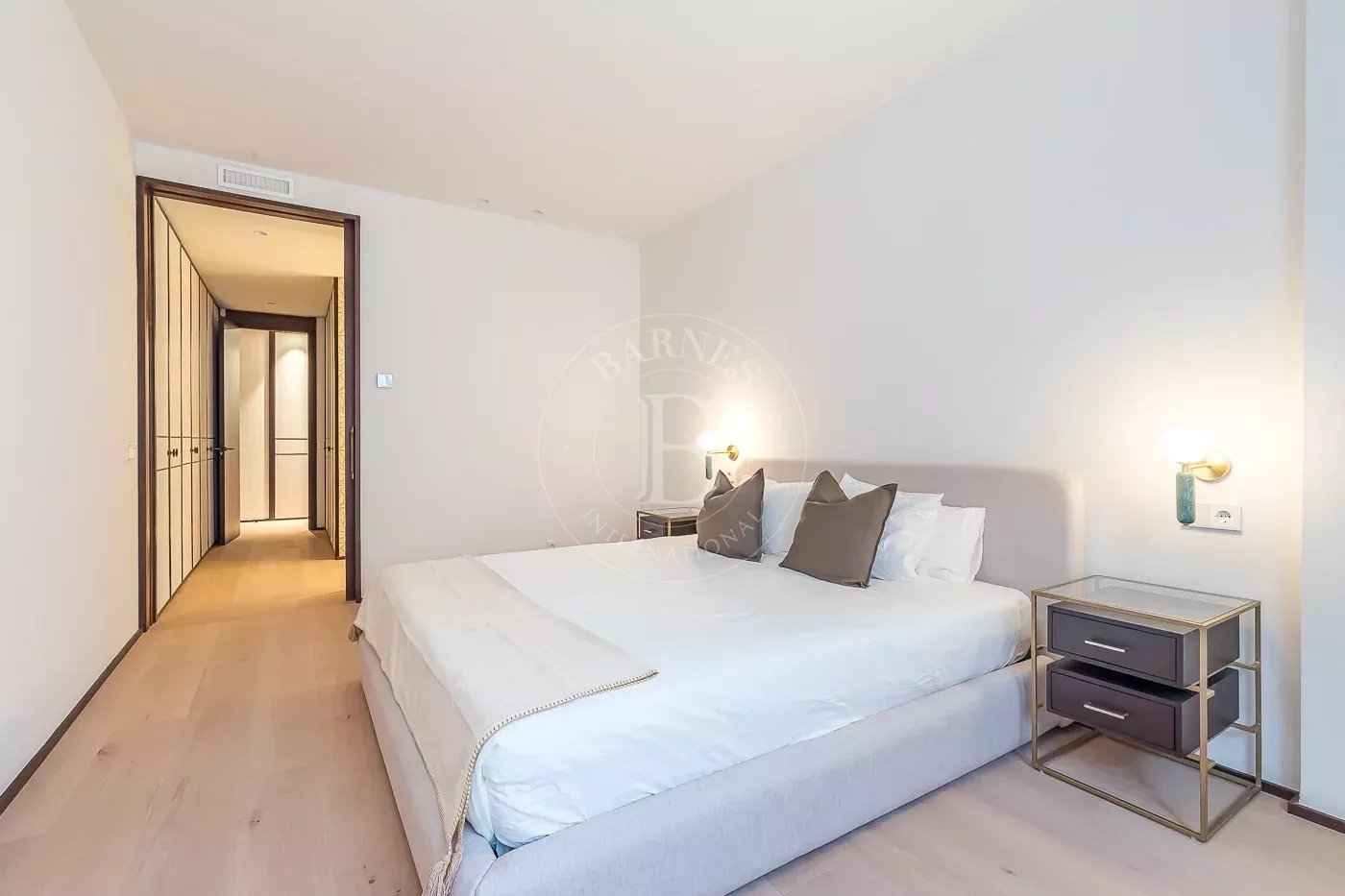 Eaac22f084653a3c8cfd43802cd84895 68e91a92a1 1400 original - Attribut alt par défaut.