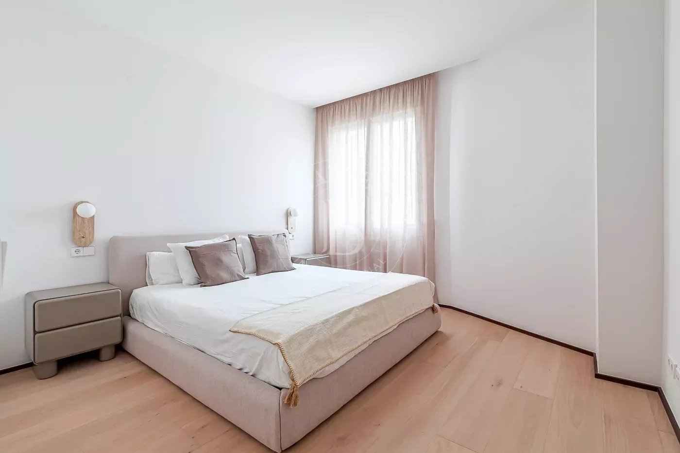 00d9ff5ad7a09b86c0c157a08778dc1c 2ff0e28fc1 1400 original - Attribut alt par défaut.