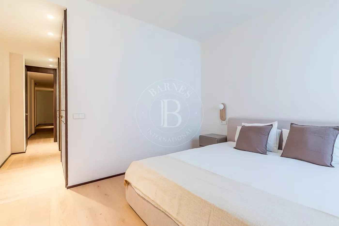 Aff6d032ec062c966d80dd65e70b5906 4c74f718e9 1400 original - Attribut alt par défaut.