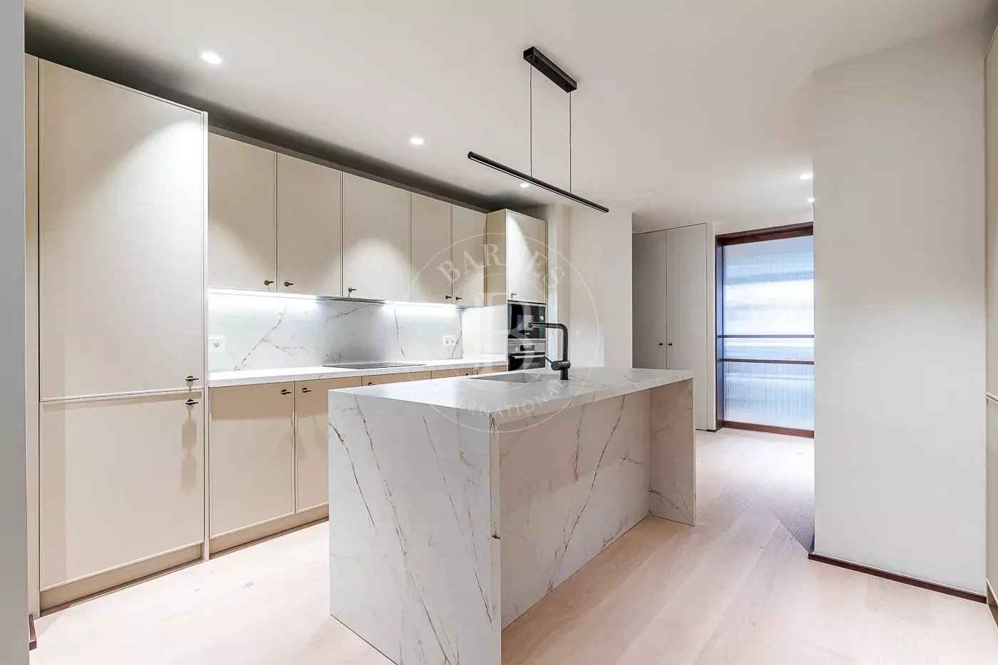 1a8a8fc78abadc7a83c4cda750f14ced 571b787f1b 1400 original - Attribut alt par défaut.