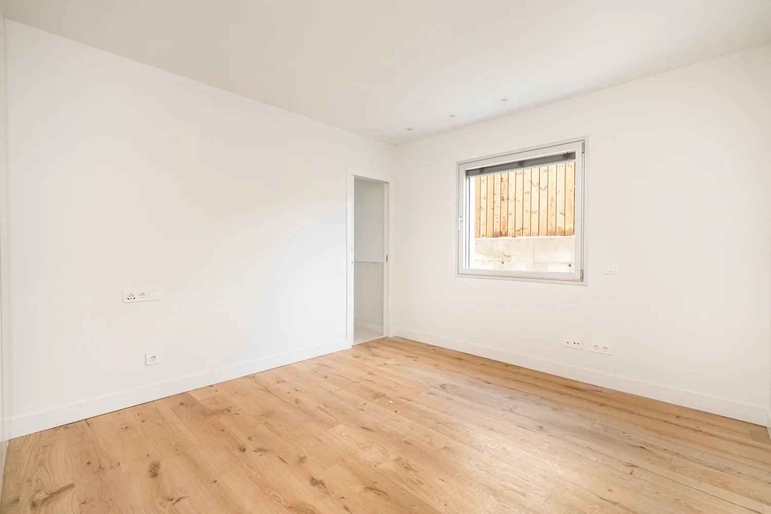 Badd7a0116f7430dd8eb163d0a4e87d2 92c999e358 1500 original - Attribut alt par défaut.