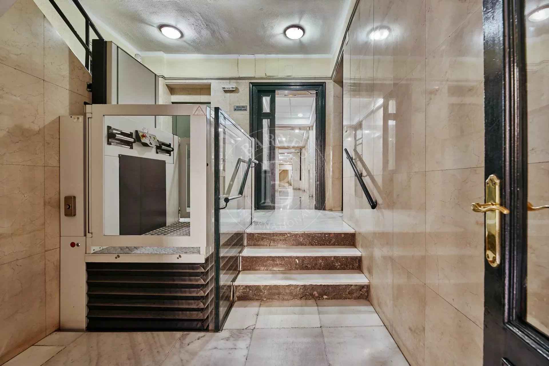 Fa9d9166afaaaa74d42e8a9308cfa1bd 038e07634a 1920 original - Attribut alt par défaut.