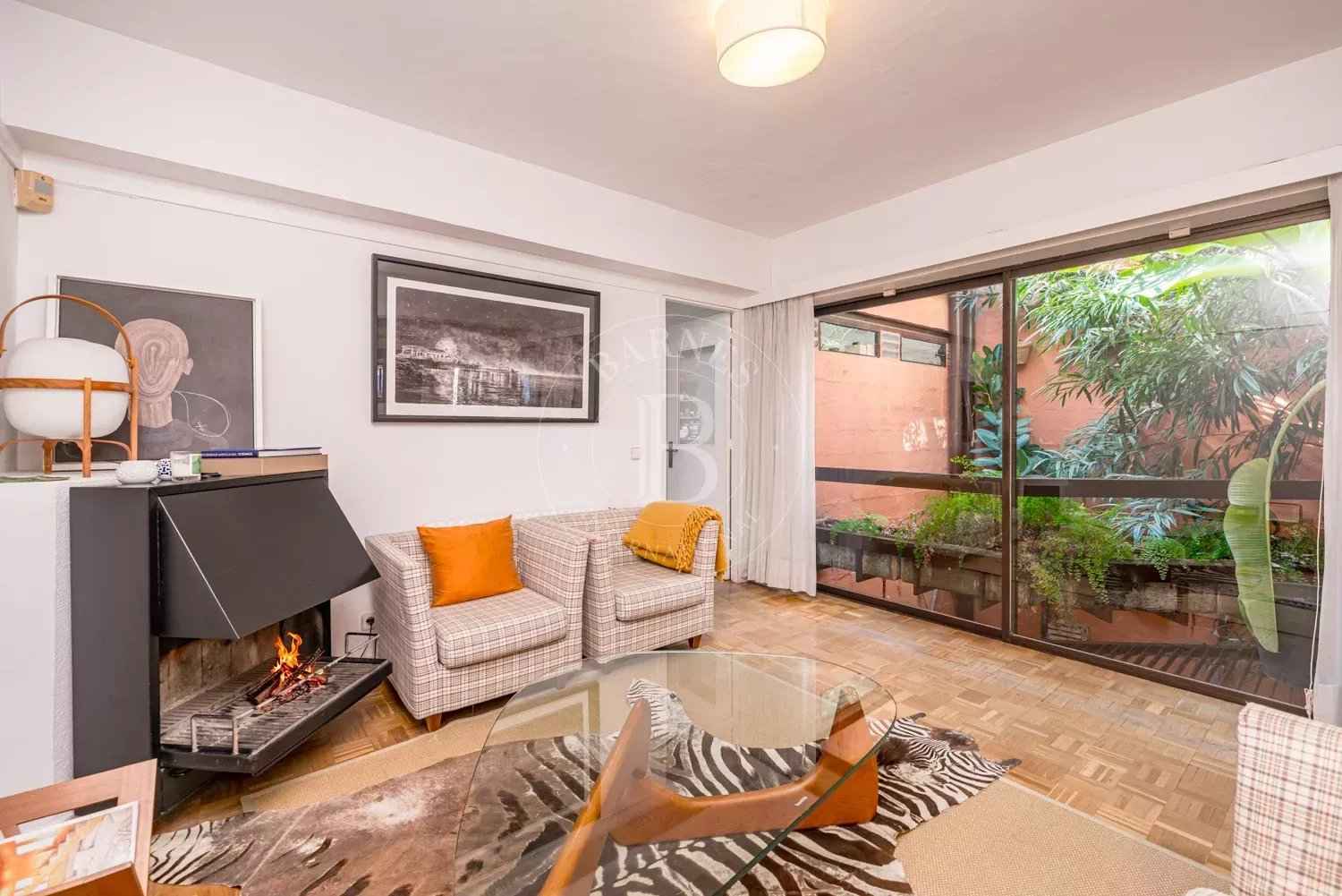 848a0fbc25c63177dec442b69b1391e3 76d0e62bd5 1500 original - Attribut alt par défaut.