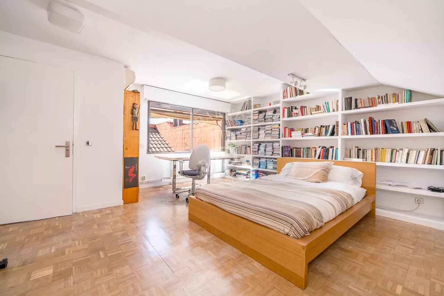 007e66c49cc13987b484aa3bcee0d2df 4cb241513b 1500 original - Attribut alt par défaut.