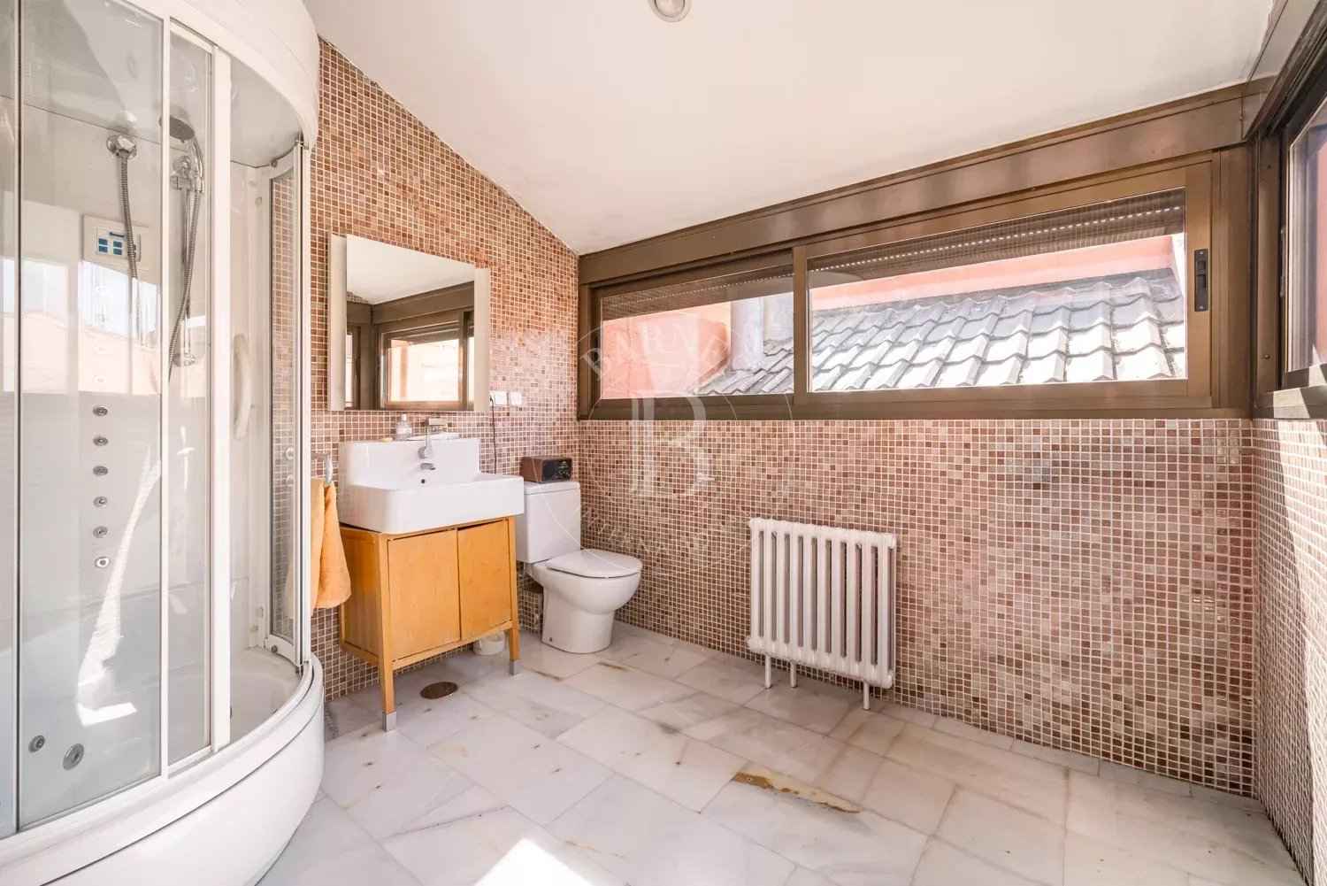 945fa95e38646287919a53e2c68a004d 46607743cd 1500 original - Attribut alt par défaut.