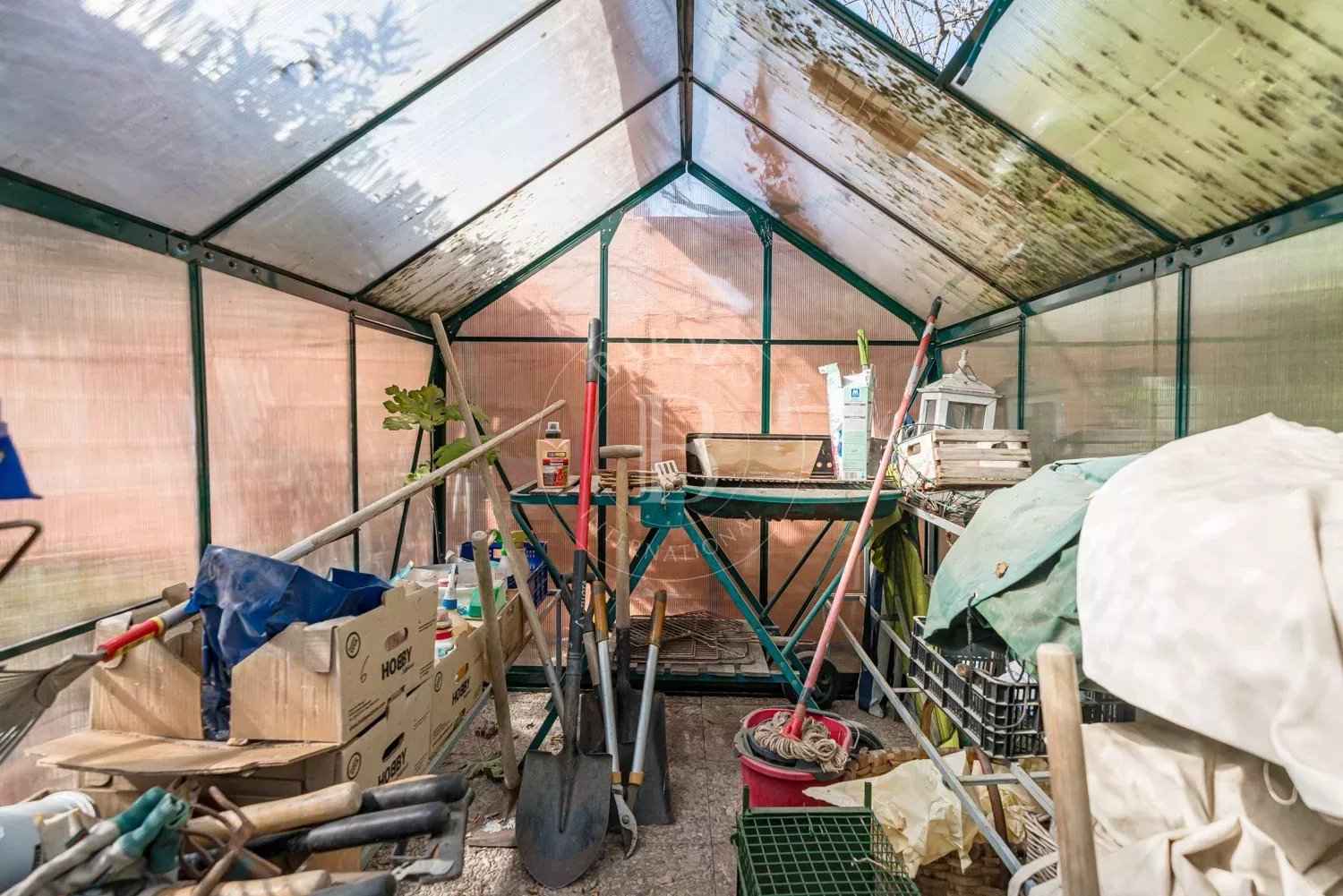 67a1a788bf4e482d8ad0ebe6bee56d5c 2e3a1727d2 1500 original - Attribut alt par défaut.