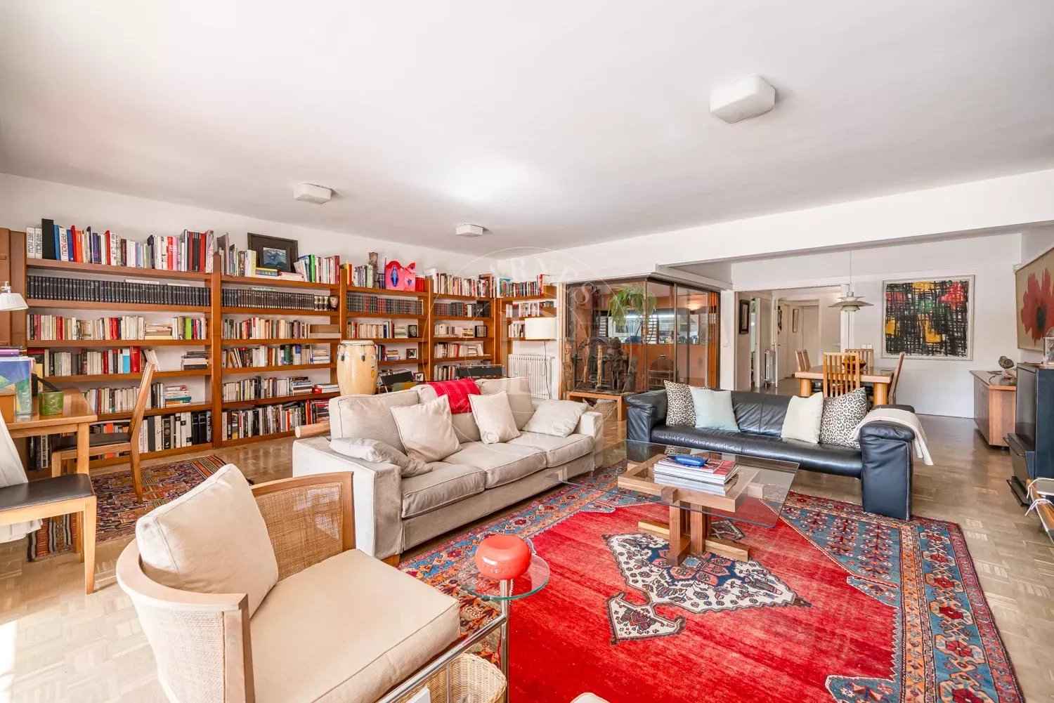 45191e36e43e5c89c9af3dc3c4153e01 fefeba0a16 1500 original - Attribut alt par défaut.