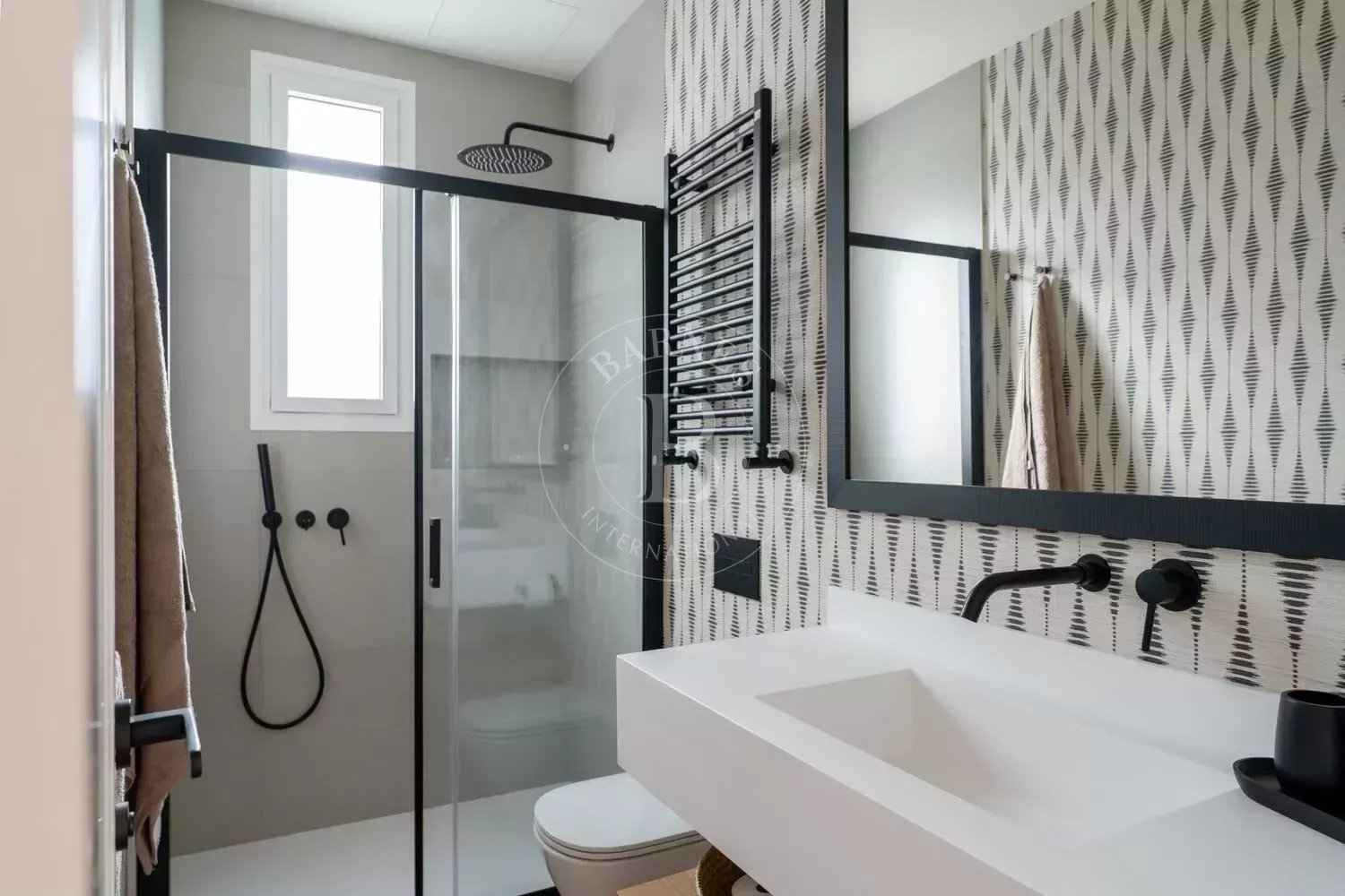 718889563d2ebe837e779f447cb94ffb 660e211d48 1500 original - Attribut alt par défaut.