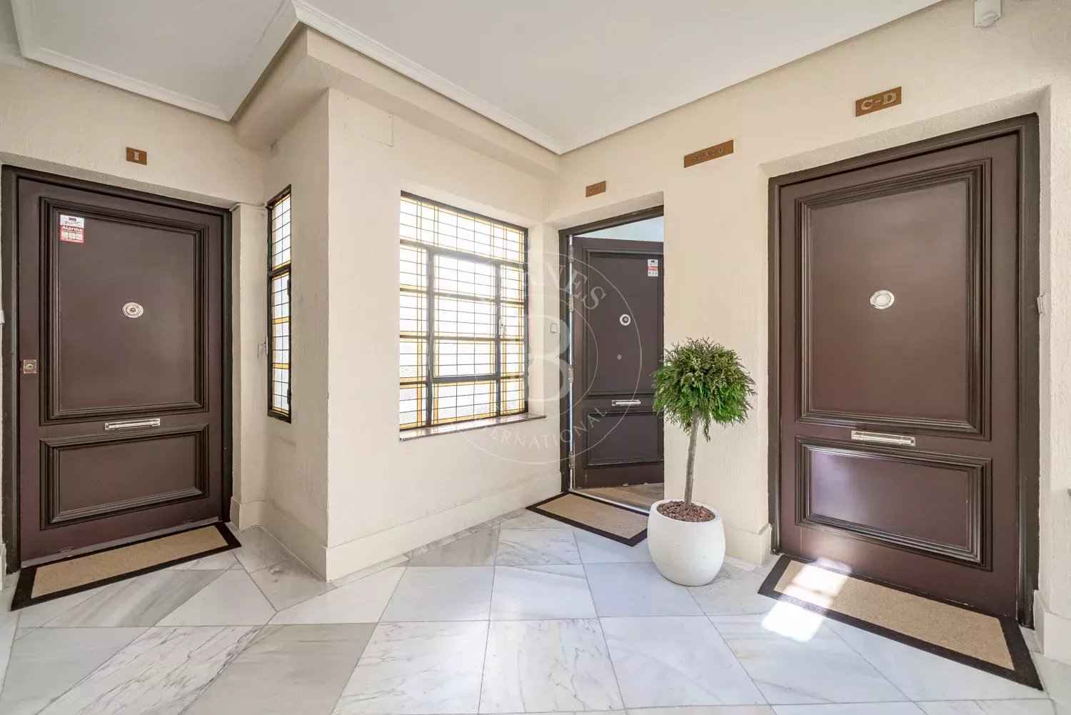 B08f7471394677bcd75fc93a9f398304 5ec5152343 1500 original - Translation missing: en.helpers.application.image_tag.default_alt