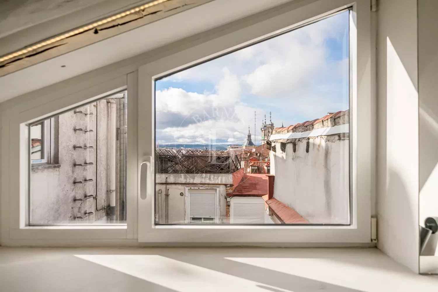 3168782b8a2531bbe96a11216c81e15c 4cd096e11d 1500 original - Attribut alt par défaut.