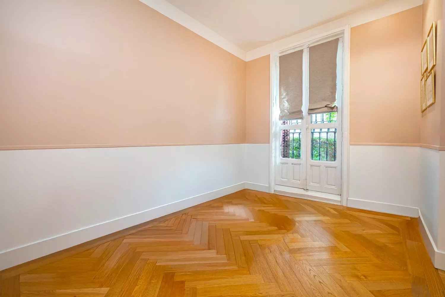 D5e73bbc515cb59c9d3b0c1efee25e74 2898a52ee3 1500 original - Attribut alt par défaut.