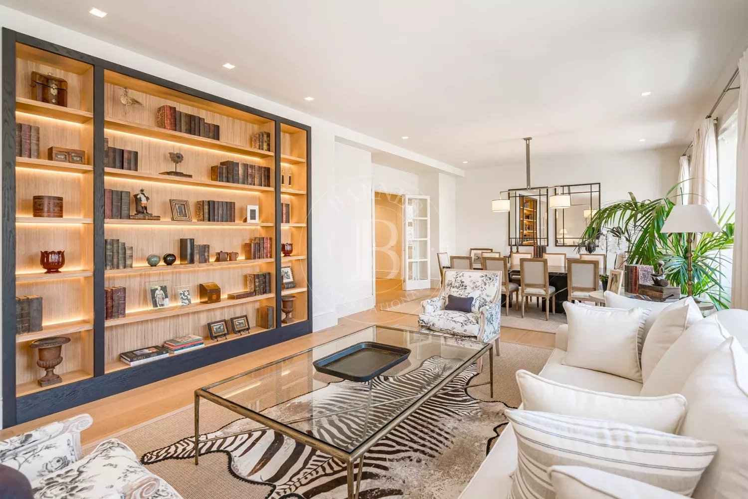 F3ddfc1d84200f3f326e681487c14e20 3ca30828a5 1500 original - Attribut alt par défaut.