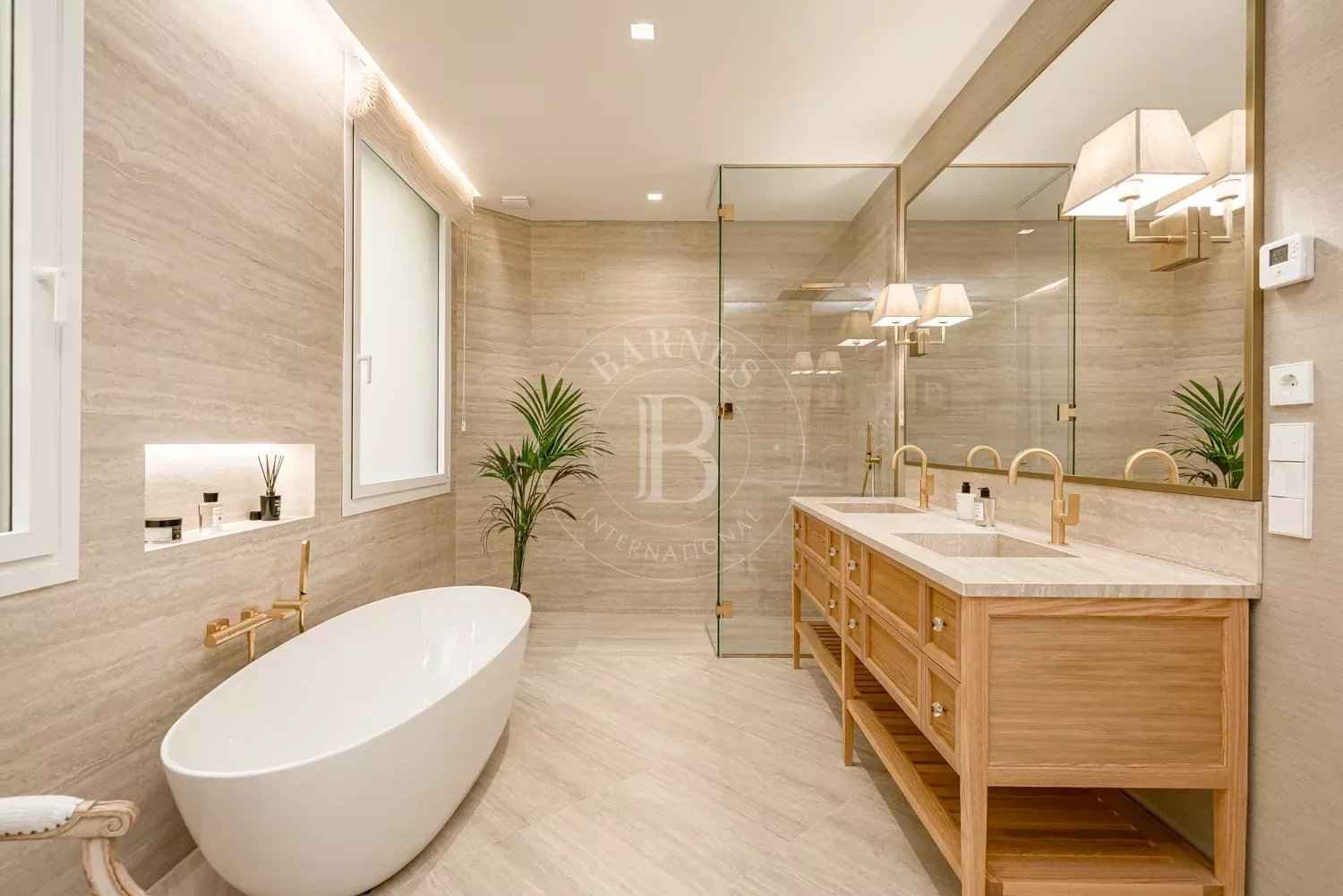 2a54172f2c648a198a1269ec8528b6ba 2f0d239f9d 1500 original - Attribut alt par défaut.