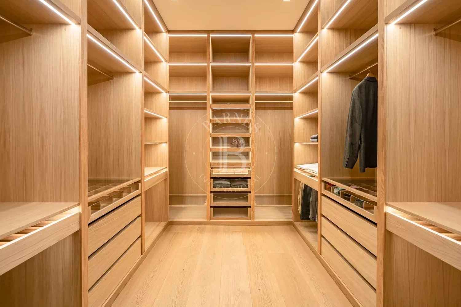 Df5233c74ab0edbae90e46c1121c710b b243fca62c 1500 original - Attribut alt par défaut.