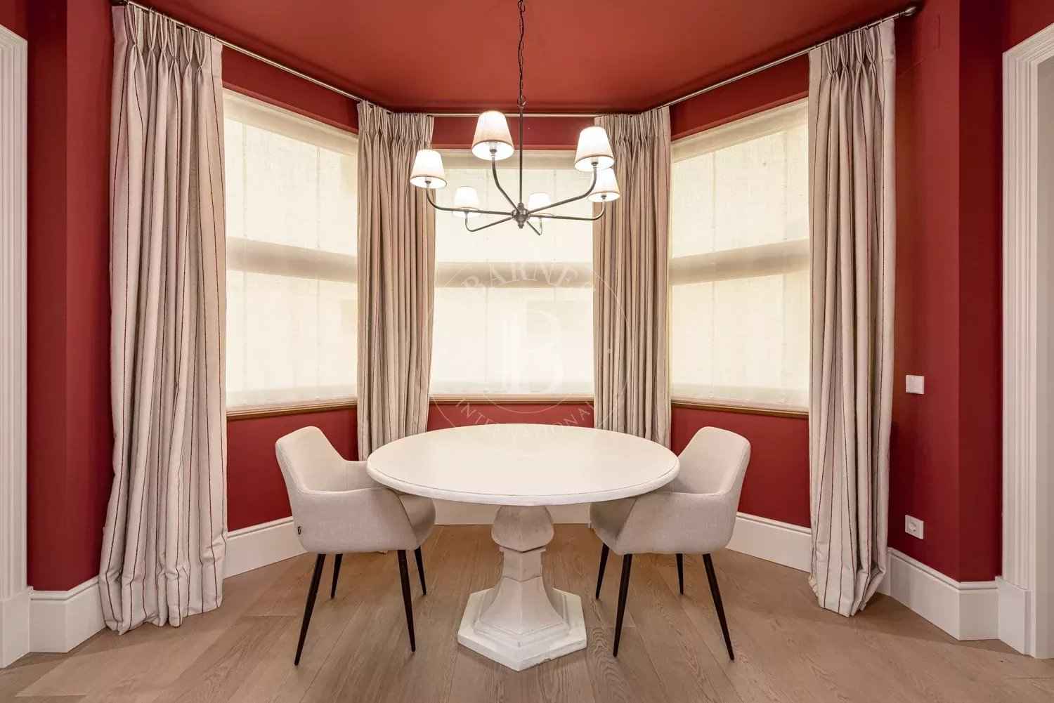 65ed822fda8c5f0a1c342b2ef6e70858 b0e48356ff 1500 original - Attribut alt par défaut.