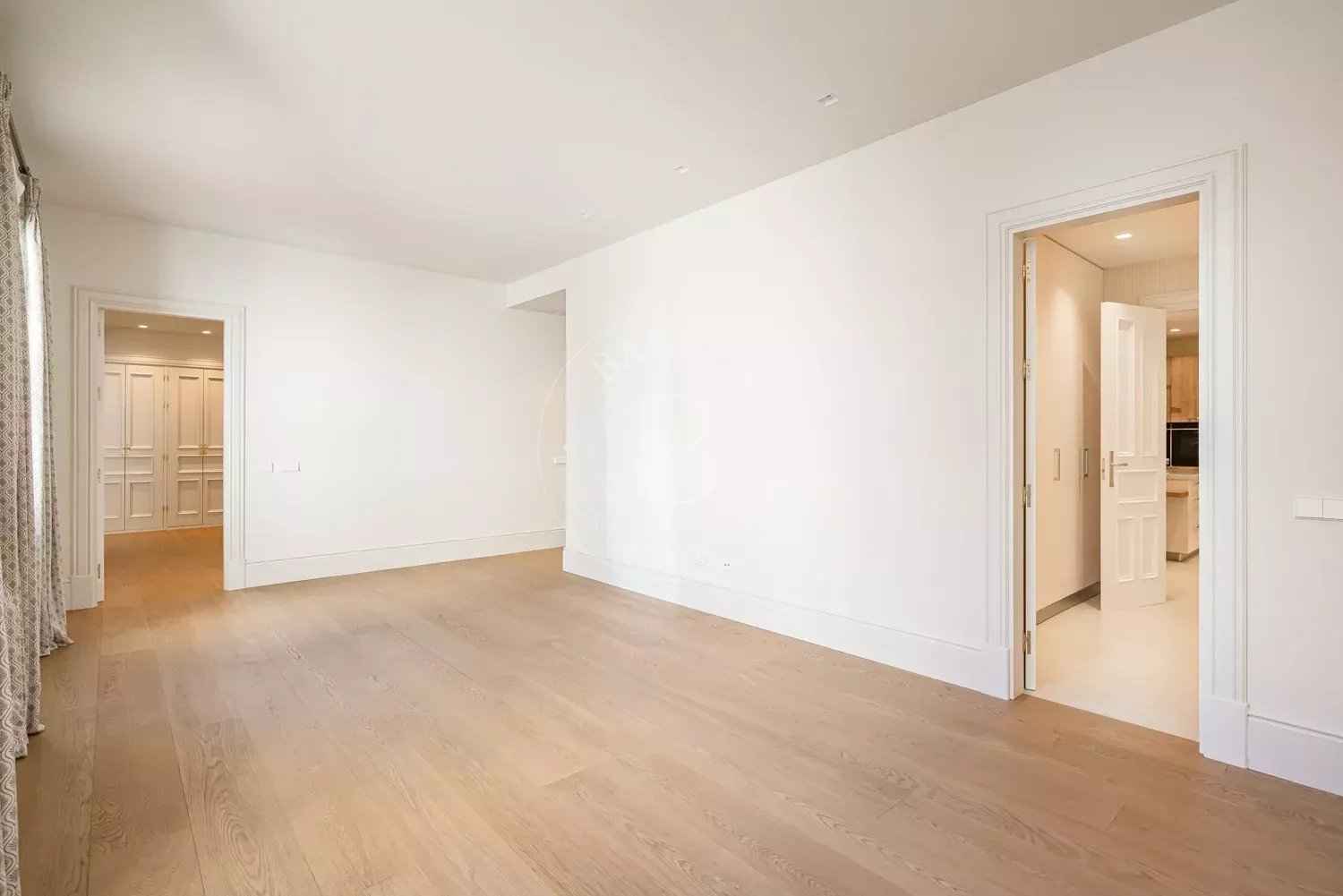 C4b1c7a860fc30acb08fb1aeb3b7b580 3fd6add89c 1500 original - Attribut alt par défaut.