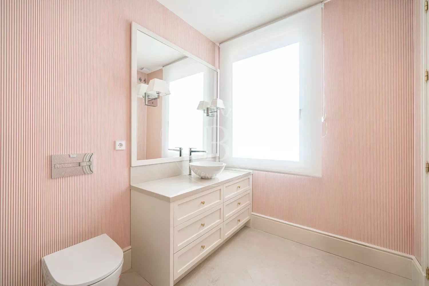 6d758c156864e19cb2602d093b1ace74 de9bcde263 1500 original - Attribut alt par défaut.