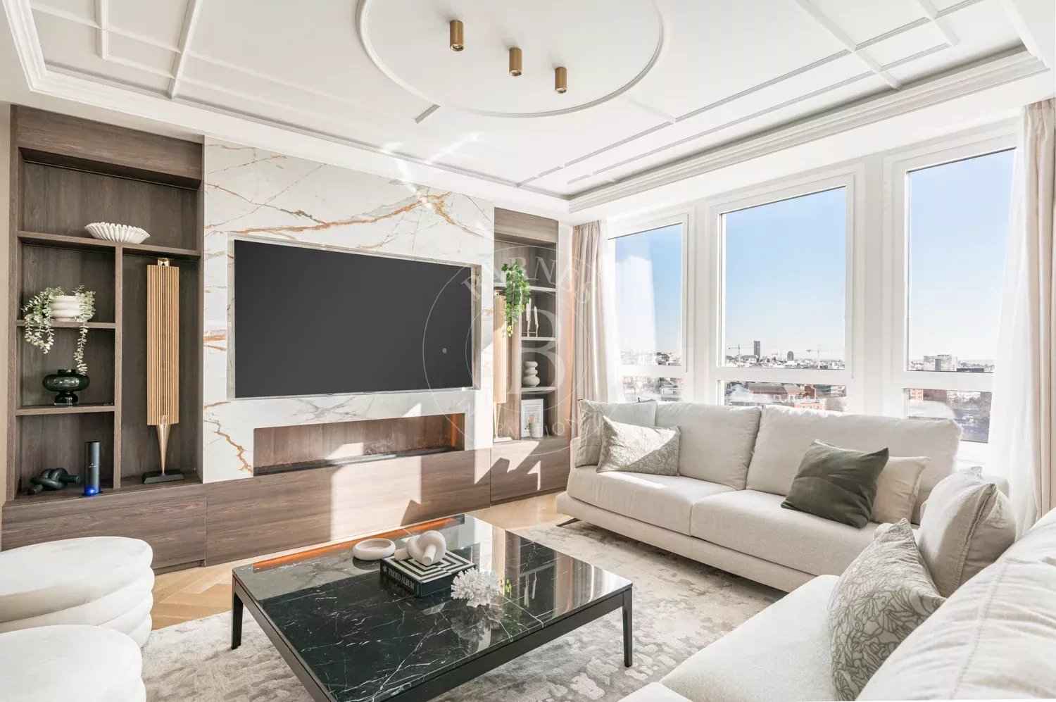 94eff734f8fb5c85fcd1368ec0893c6b b929538e6e 1500 original - Attribut alt par défaut.